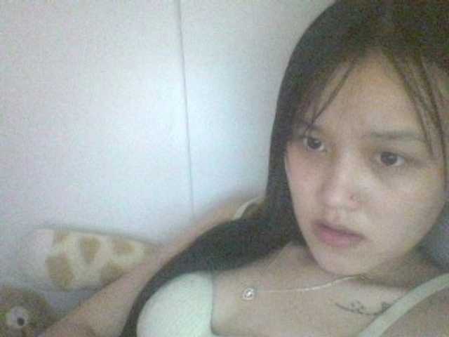 Alina-2k live cam on BongaCams