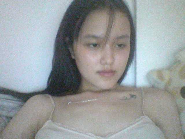 Alina-2k live cam on BongaCams