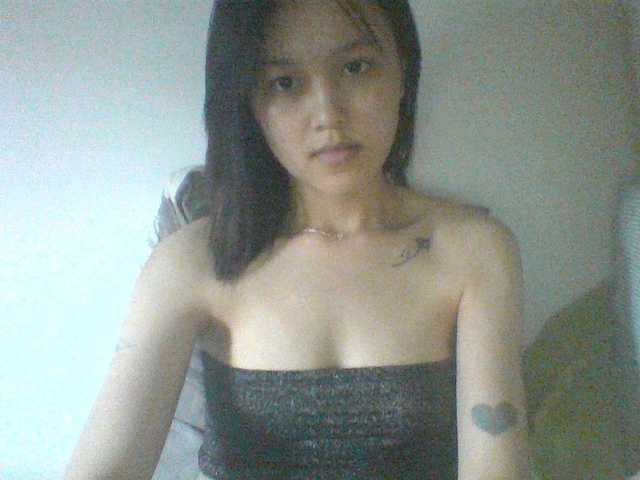 Alina-2k live cam on BongaCams