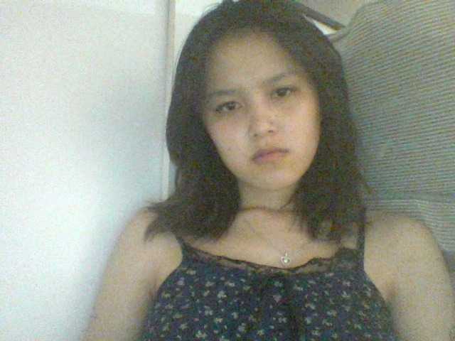 Alina-2k live cam on BongaCams