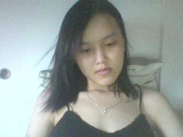 Alina-2k live cam on BongaCams