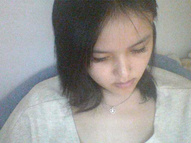 Alina-2k live cam on BongaCams