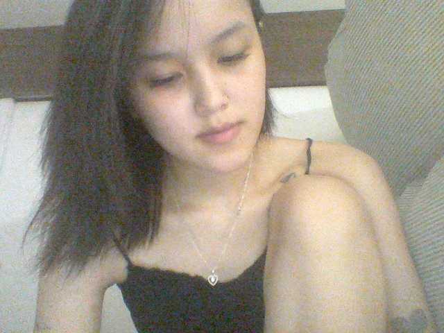 Alina-2k live cam on BongaCams