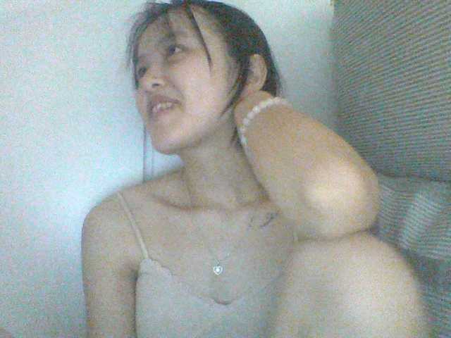 Alina-2k live cam on BongaCams