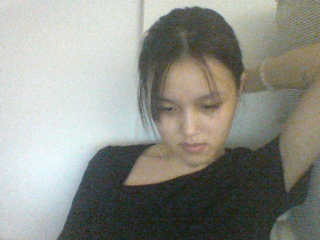 Alina-2k live cam on BongaCams