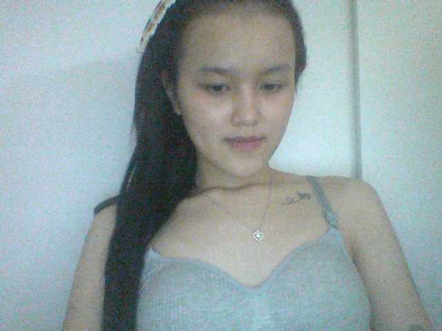 Alina-2k live cam on BongaCams