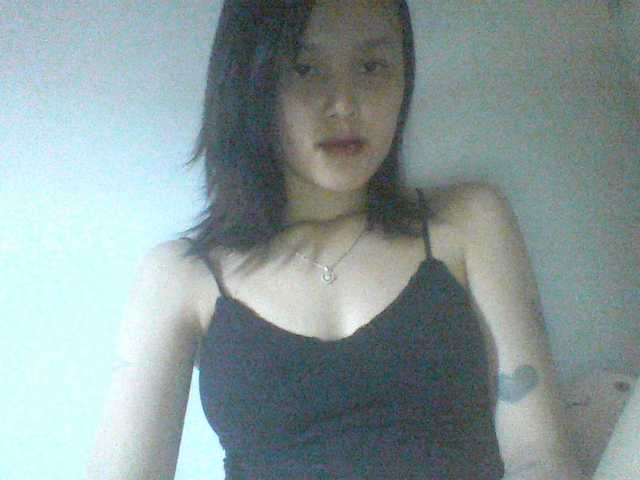 Alina-2k live cam on BongaCams