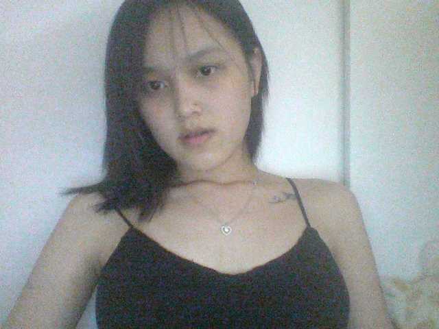 Alina-2k live cam on BongaCams