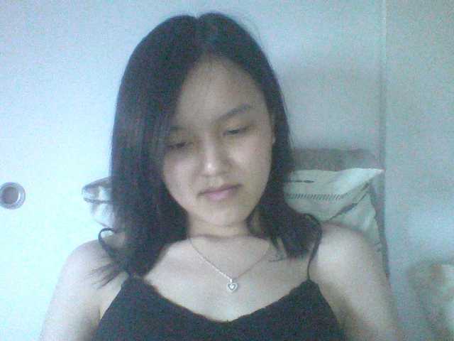 Alina-2k live cam on BongaCams
