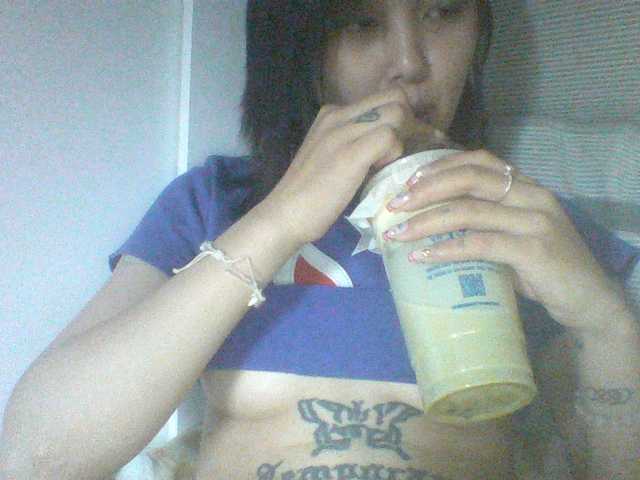 Alina-2k live cam on BongaCams
