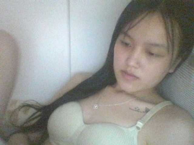 Alina-2k live cam on BongaCams