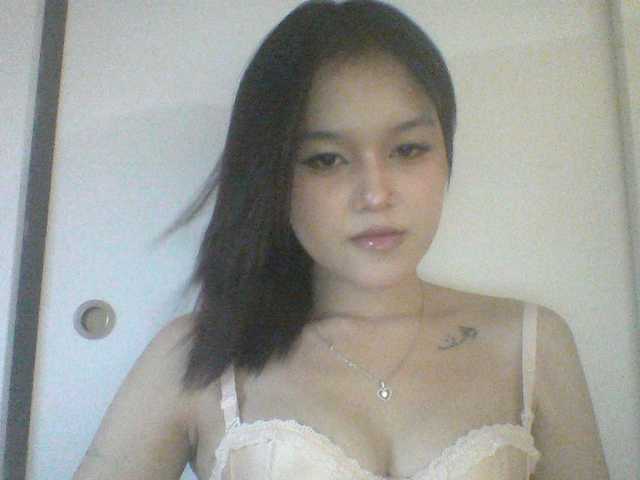 Alina-2k live webcam show