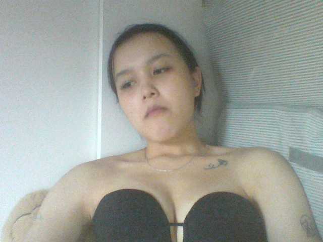 Alina-2k live cam on BongaCams