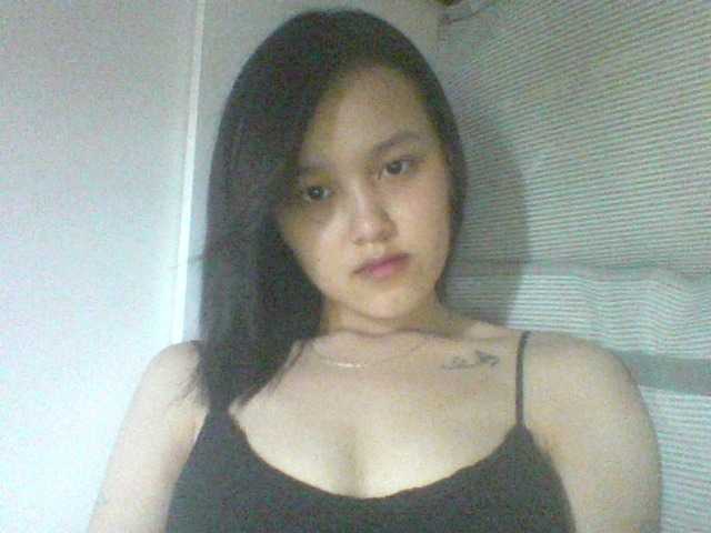 Alina-2k live cam on BongaCams