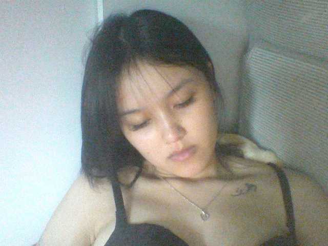 Alina-2k live webcam show