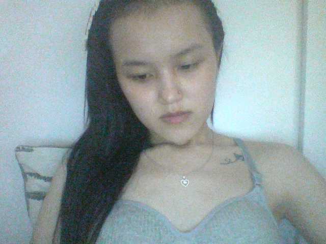 Alina-2k live cam on BongaCams