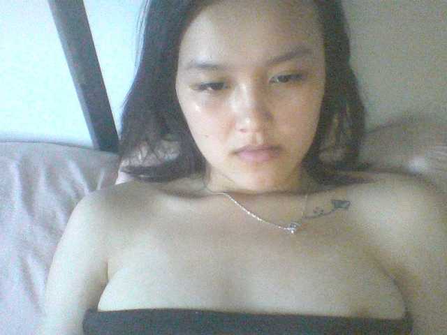 Alina-2k live cam on BongaCams
