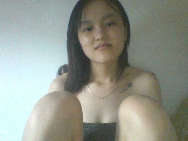 Alina-2k live cam on BongaCams