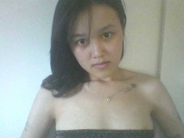 Alina-2k live cam on BongaCams