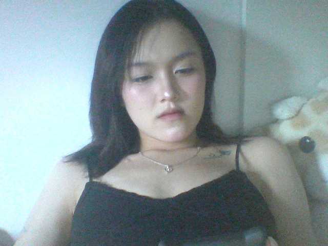Alina-2k live cam on BongaCams