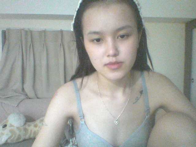 Alina-2k live cam on BongaCams