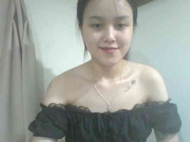 Alina-2k webcam