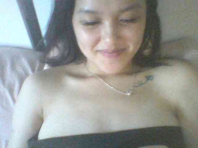Alina-2k webcam