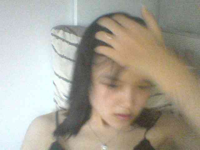Alina-2k webcam