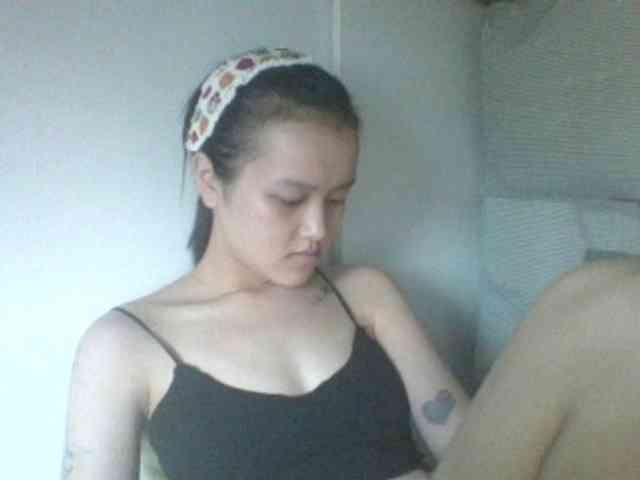 Alina-2k Live Webcam on BongaCams