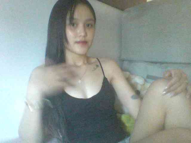 Alina-2k webcam