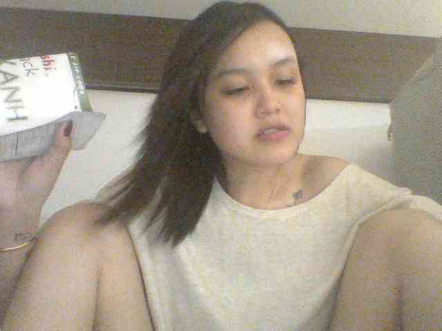 Alina-2k webcam