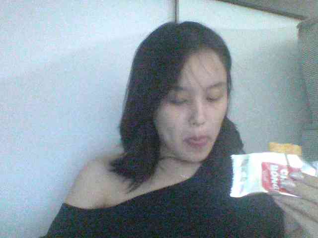 Alina-2k webcam