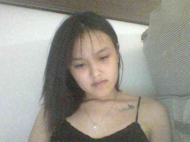 Alina-2k webcam