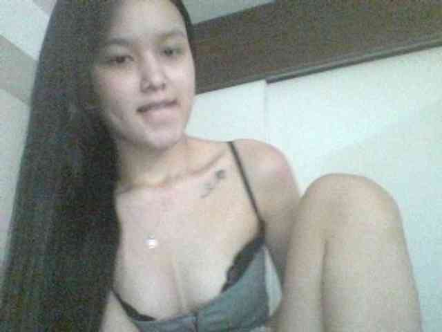 Alina-2k webcam