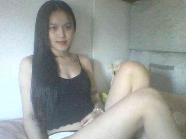 Alina-2k webcam