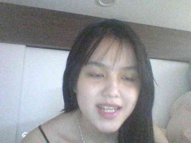 Alina-2k webcam