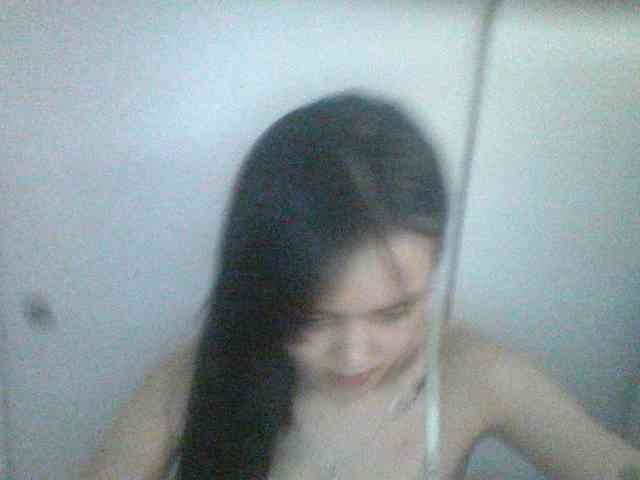 Alina-2k webcam