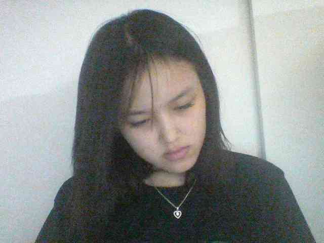 Alina-2k webcam