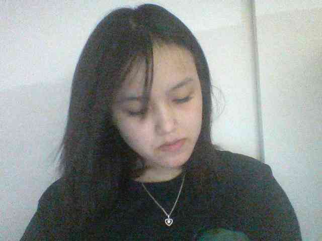 Alina-2k webcam