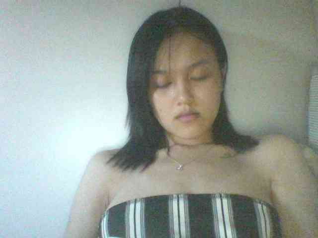 Alina-2k webcam