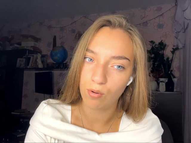 RaisaVannuland live cam on BongaCams