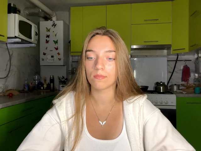 RaisaVannuland live cam on BongaCams