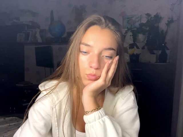 RaisaVannuland live cam on BongaCams