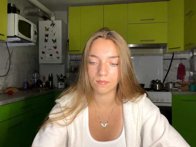 RaisaVannuland live cam on BongaCams