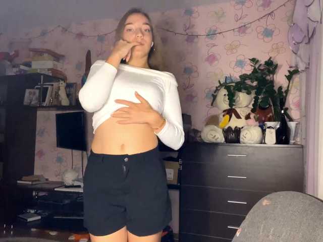 RaisaVannuland live cam on BongaCams