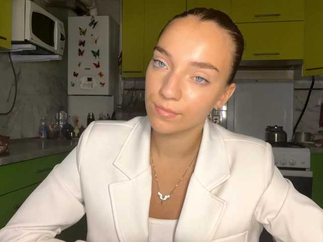 RaisaVannuland live cam on BongaCams