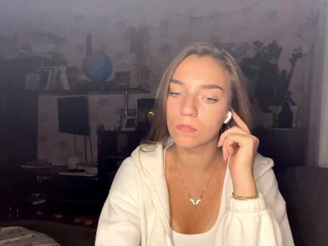 RaisaVannuland live cam on BongaCams