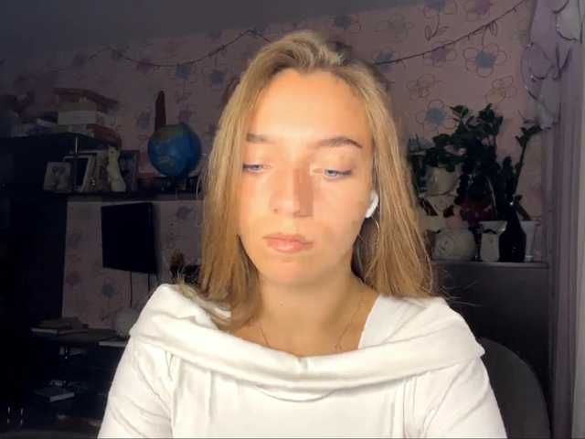 RaisaVannuland live cam on BongaCams