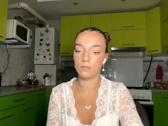 RaisaVannuland live cam on BongaCams