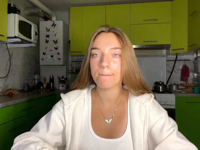 RaisaVannuland live cam on BongaCams